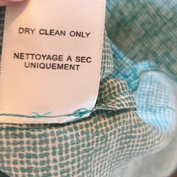 Joie Revolve SILK Marsher Textural Print Blouse in Juniper Blue Green Sm - Picture 11 of 14